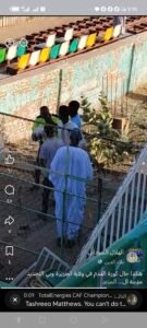 لاعب يعتدي على حكم بصورة وحشية 